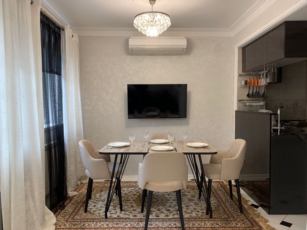 Фотография квартиры Апартаменты 2-х комнатная Квартира с выходом в парк в Центре города