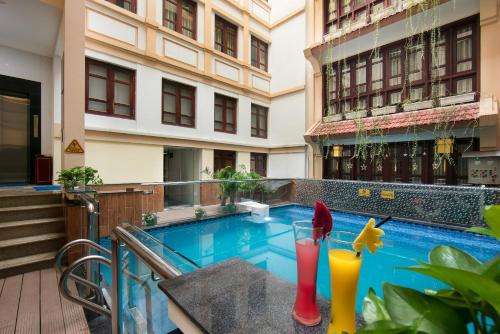 Фотографии гостиницы 
            Hanoi Nostalgia Hotel & Spa