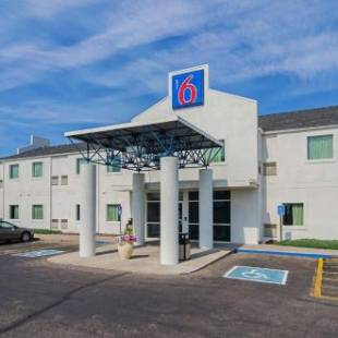 Фотографии гостиницы 
            Motel 6-Wheatland, WY