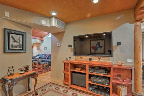 Фотографии гостевого дома 
            Santa Teresa Home with 2 Patios, Near El Paso!