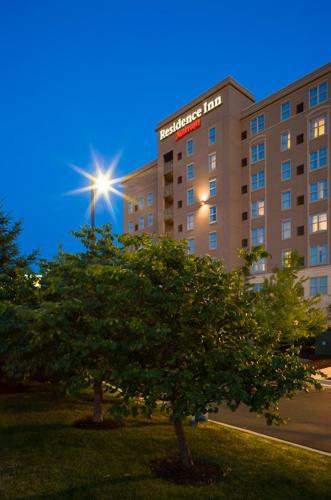 Фотография гостиницы Residence Inn by Marriott St. Louis Downtown