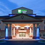 Фотография гостиницы Holiday Inn Express Hotel & Suites Antigo, an IHG Hotel