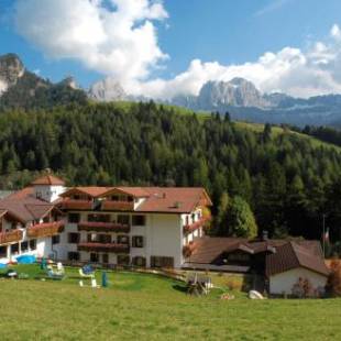 Фотографии гостиницы 
            Dolomitenhotel Weisslahnbad