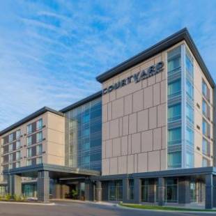 Фотографии гостиницы 
            Courtyard by Marriott Burlington-Oakville