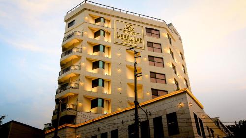 Фотографии гостиницы 
            Londoner Hotel Gwangan