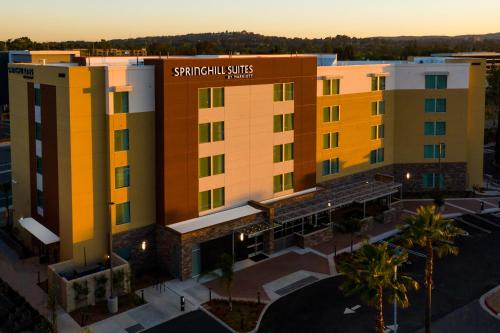 Фотографии гостиницы 
            SpringHill Suites by Marriott Irvine Lake Forest