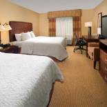 Фотография гостиницы Hampton Inn and Suites San Antonio Airport