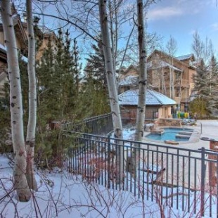 Фотография гостевого дома Luxury Beaver Creek Condo 200 Yards to Chairlift