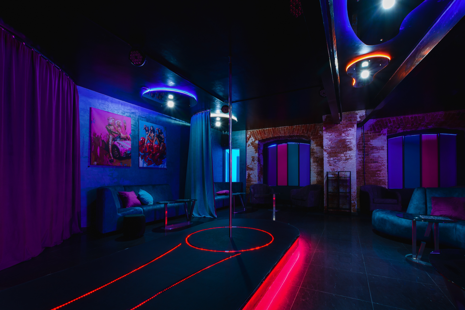 Фотография стриптиз-клуба LV11