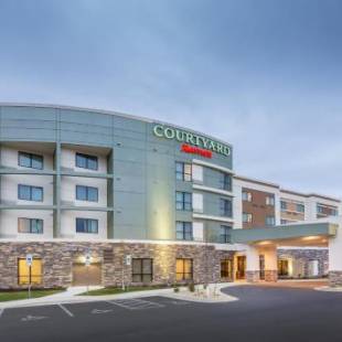 Фотографии гостиницы 
            Courtyard by Marriott Bismarck North