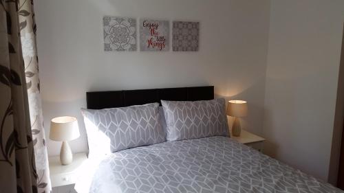 Фотография гостевого дома Lough Rynn Stylish Self-Catering