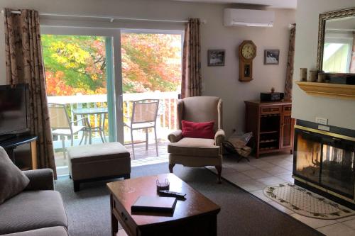 Фотография гостевого дома Mountainside Resort V