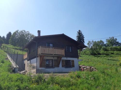 Фотография гостевого дома Le chalet du Brabant à 200 mètres des pistes