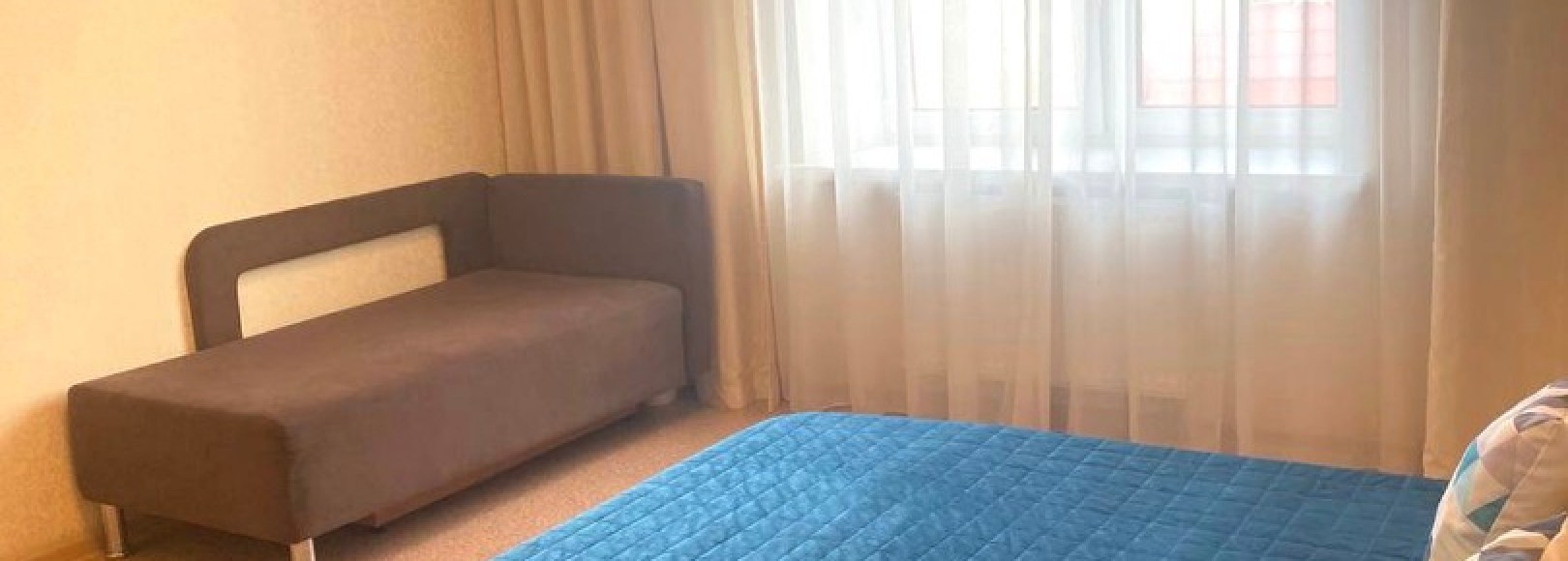 Фотография квартиры Просторная 2х-комнатная квартира в тихом центре, Комсомольский 44