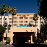 Фотография гостиницы Courtyard by Marriott Cypress Anaheim / Orange County