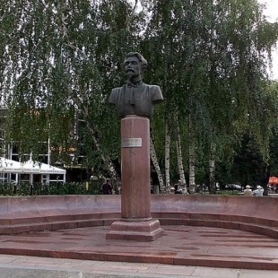 Фотография памятника Памятник М.Е. Пятницкому