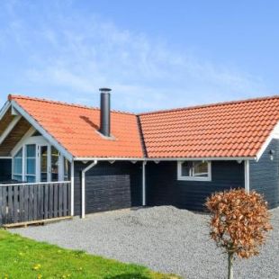 Фотография гостевого дома Holiday home Hemmet CC