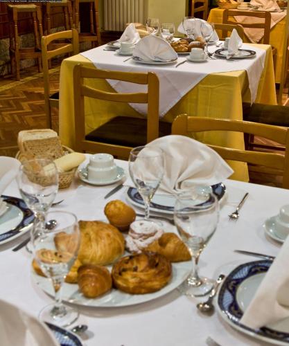 Фотография гостиницы Hotel Castilla