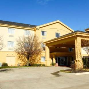 Фотографии гостиницы 
            Motel 6-Mesquite, TX - Balch Springs