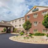 Фотография гостиницы Comfort Inn & Suites Davenport - Quad Cities