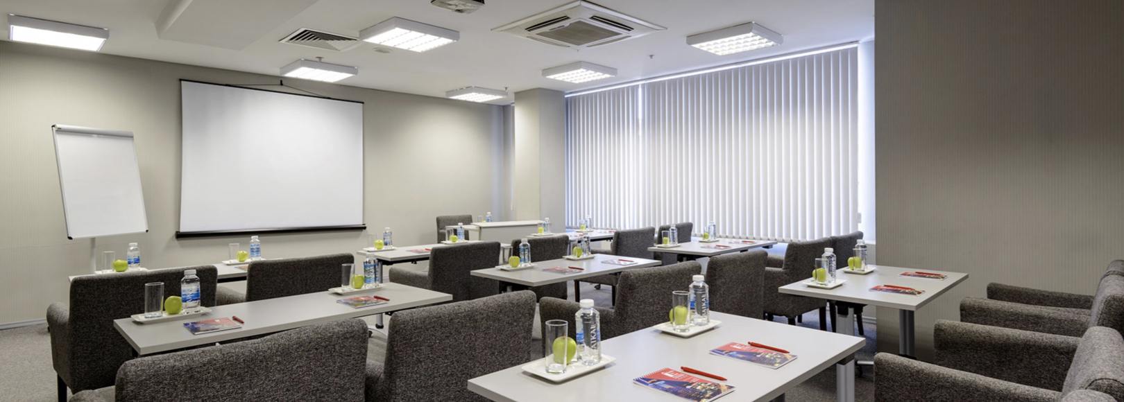 Фотография конференц-зала Январь