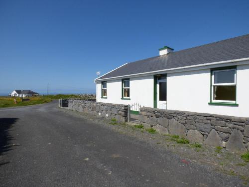 Фотография гостевого дома Seaview Cottage, Ballyvaughan