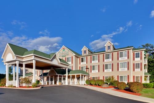 Фотография гостиницы Country Inn & Suites by Radisson, Lake George (Queensbury), NY