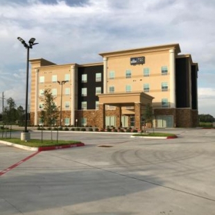 Фотография гостиницы Red Lion Inn & Suites Katy