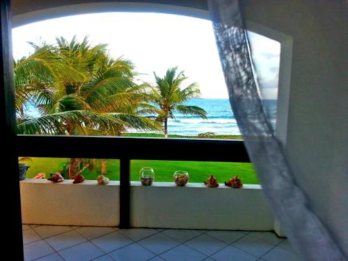 Фотография гостевого дома 6 SUÍTES FRENTE AO MAR casadegentefeliz