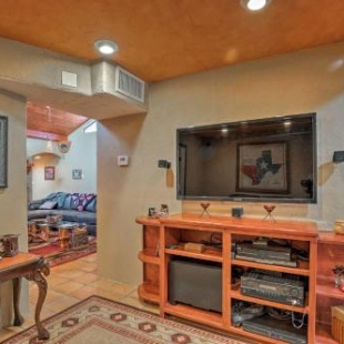 Фотография гостевого дома Santa Teresa Home with 2 Patios, Near El Paso!