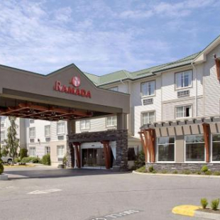 Фотография гостиницы Ramada by Wyndham Surrey/Langley