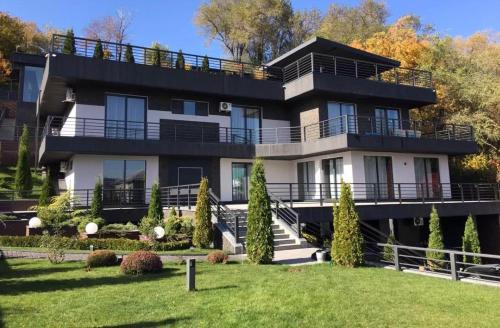 Фотография гостевого дома Savage Almaty Luxe