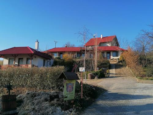 Фотографии гостевого дома
Penzion Nad jezerem