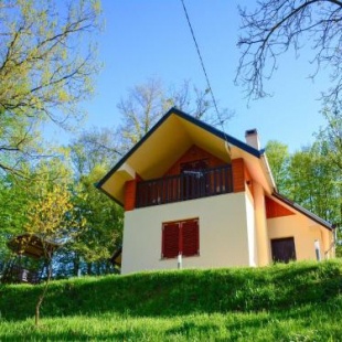 Фотография гостевого дома Cozy Holiday Home in Sveti Kriz with Private Garden