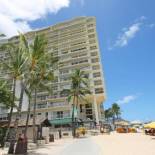 Фотография апарт отеля Castle Waikiki Shore Beachfront Condominiums