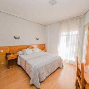 Фотографии гостевого дома 
            Hostal Alvi