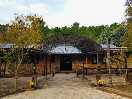 Фотографии гостевого дома 
            Casa Topacio en ZAFIRO LAGUNAZO Parque Natural Rio Mundo Riópar