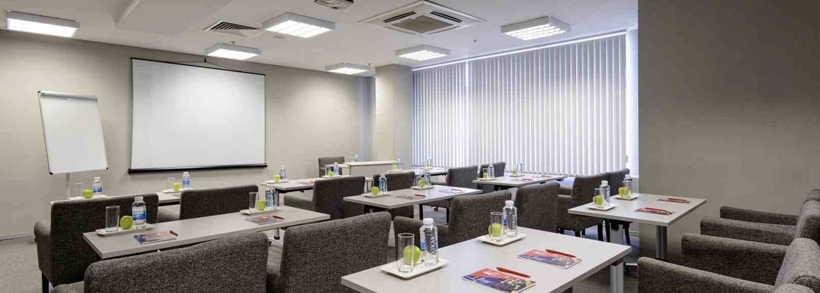 Фотография конференц-зала Январь