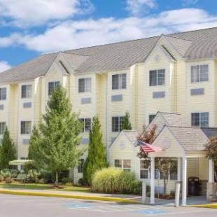 Фотографии гостиницы 
            Microtel Inn & Suites Beckley East