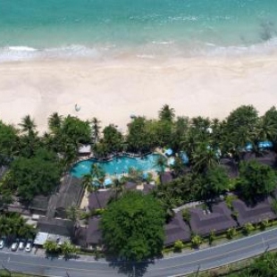 Фотография гостиницы Andaman White Beach Resort - SHA Plus