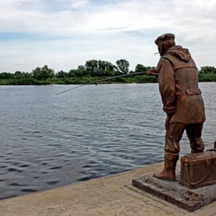 Фотография памятника Памятник рыбаку
