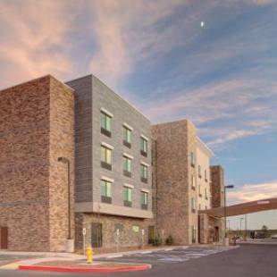 Фотографии гостиницы 
            Fairfield Inn & Suites by Marriott Flagstaff East