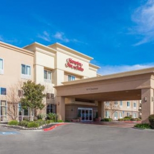 Фотография гостиницы Hampton Inn and Suites Merced