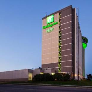 Фотографии гостиницы 
            Holiday Inn Des Moines-Downtown-Mercy Campus, an IHG Hotel