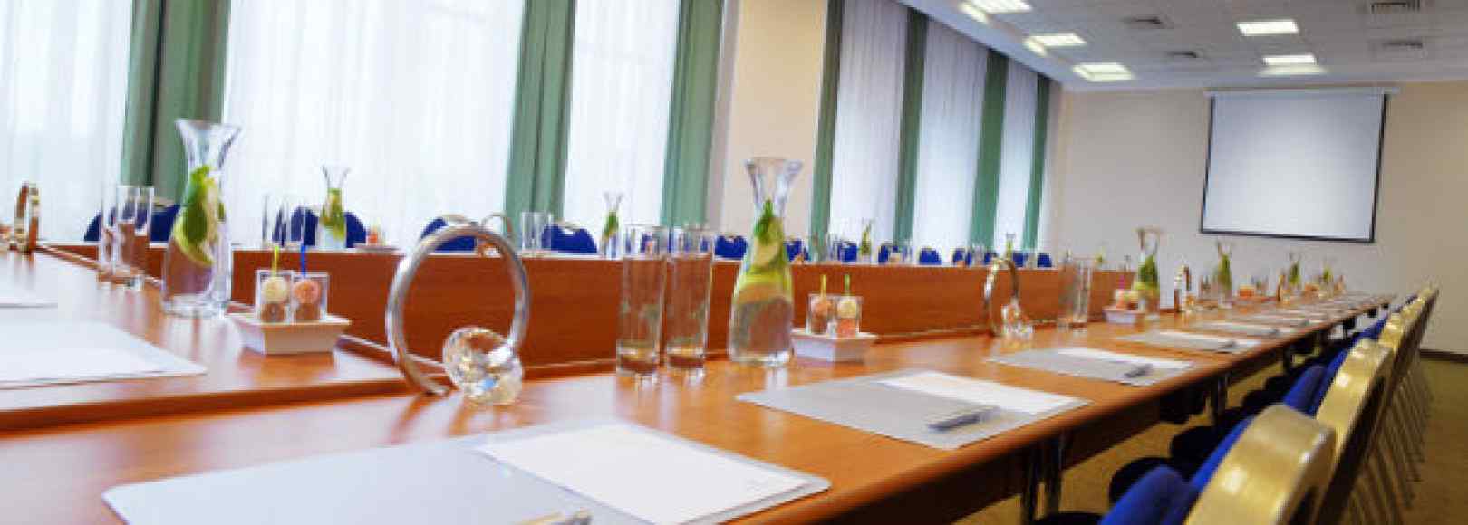 Фотография конференц-зала Восток