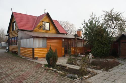 Фотография гостевого дома Дом 96 м² с сауной