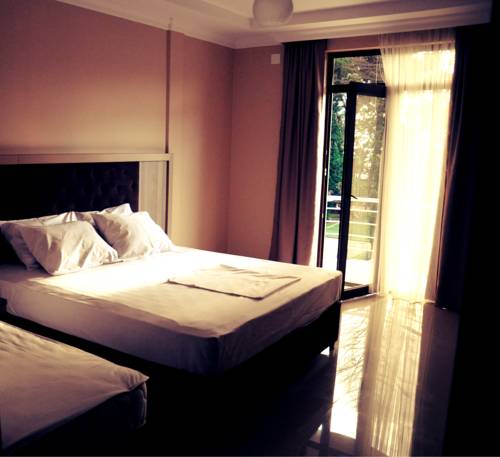 Фотография гостиницы Meridian Hotel