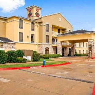 Фотографии гостиницы 
            Best Western Plus McKinney Inn and Suites