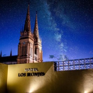 Фотография гостиницы Los Monjes Hotel