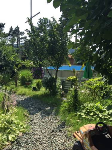 Фотография гостевого дома Surami Treehouse